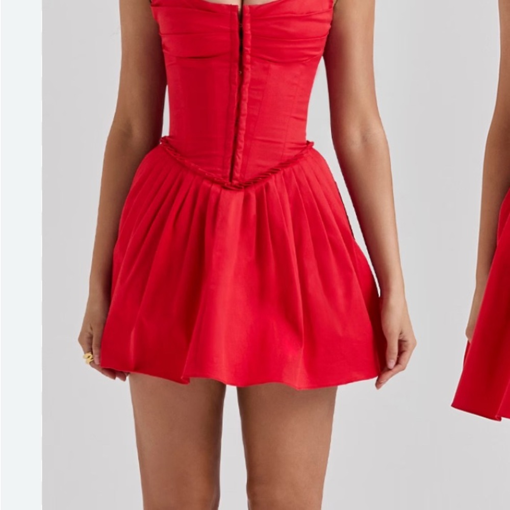Red Sleeveless Dress